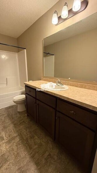 Building Photo - 16227 Unity St NW