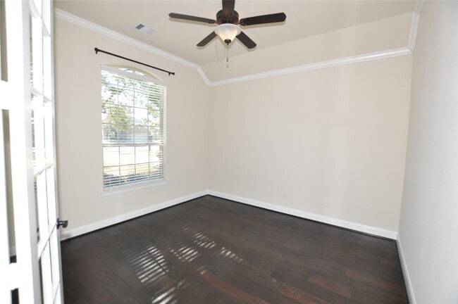 Building Photo - 13315 Maywater Crest Ct