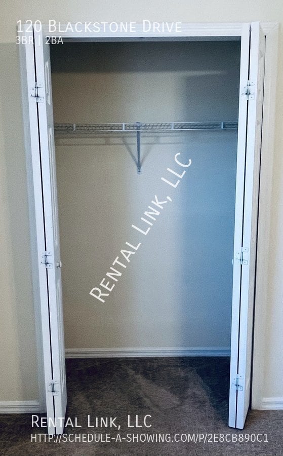 Building Photo - 120 Blackstone Dr