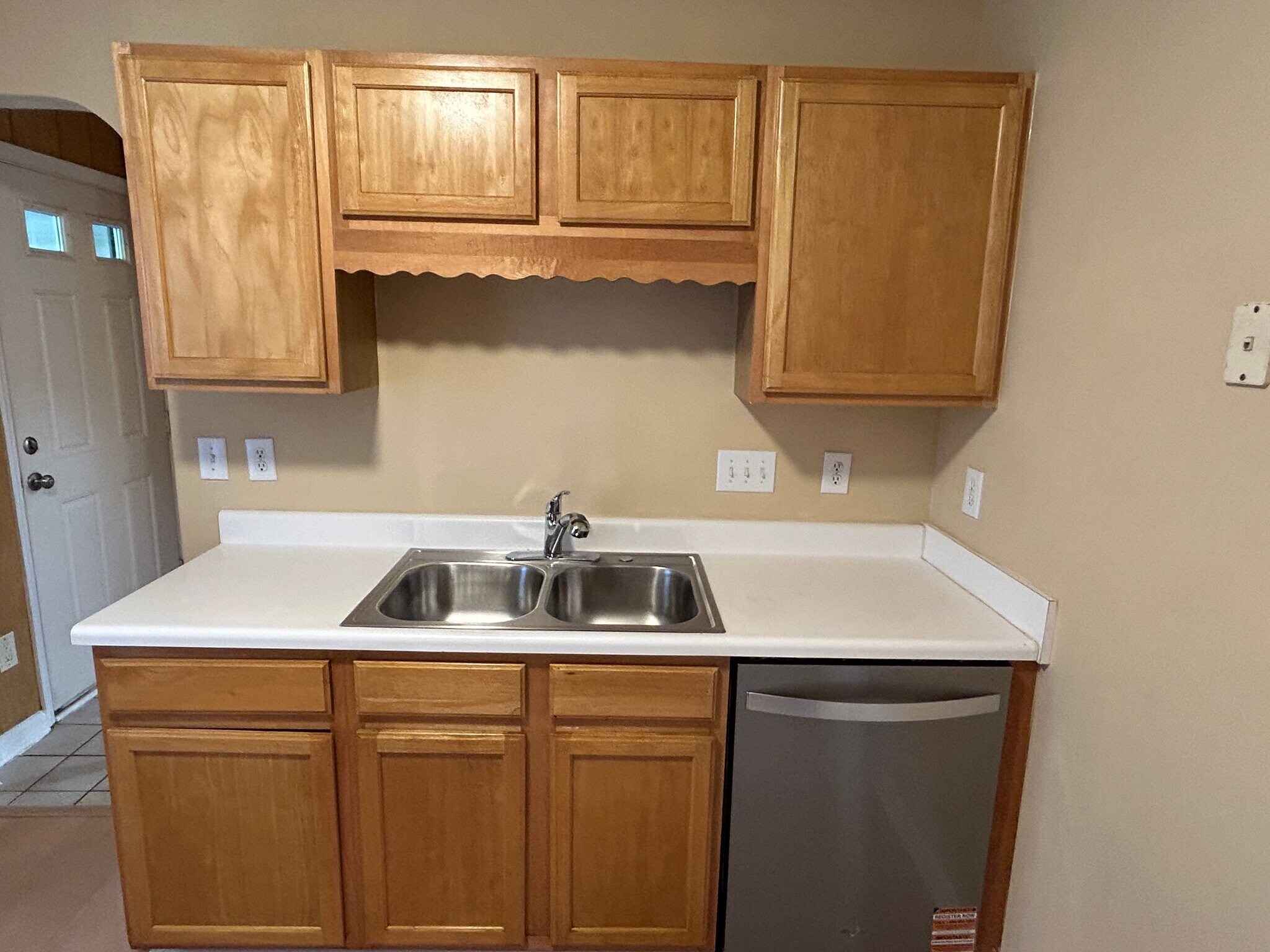 Building Photo - 5516 John McGraw Ln