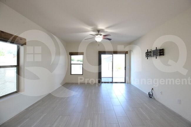 Building Photo - 18230 El Viejo Desierto