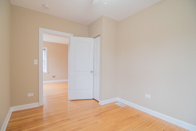 Building Photo - 12123 S Lafayette Ave