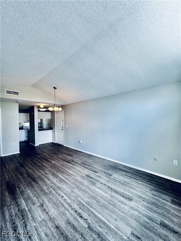 Building Photo - 3407 Winkler Ave