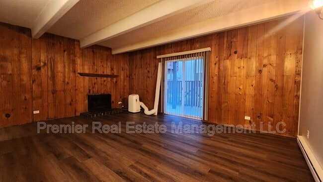 Building Photo - 9725 E Harvard Ave