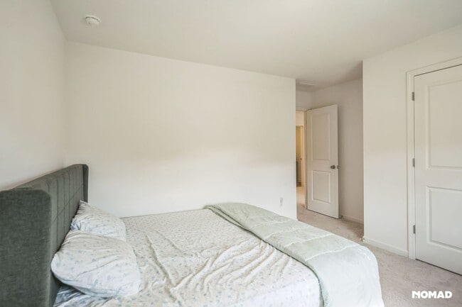 Building Photo - Spacious 4BR House in Acworth