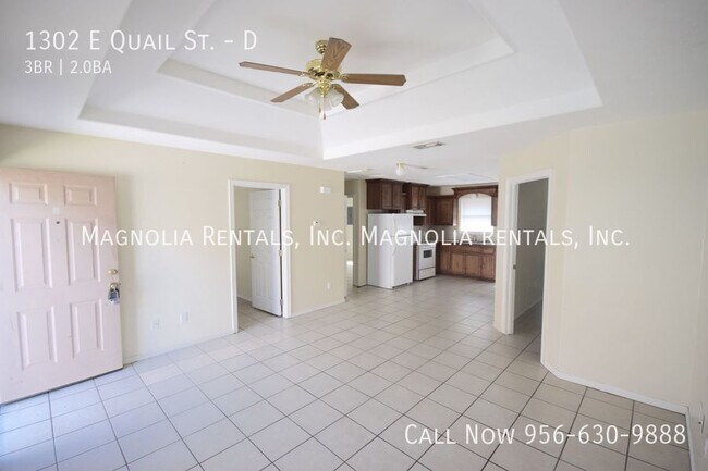 Building Photo - 1302 E Quail St