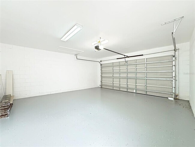 Building Photo - 14746 Clarkson Dr