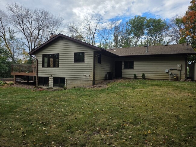 Building Photo - 4110 Juneau Ln N