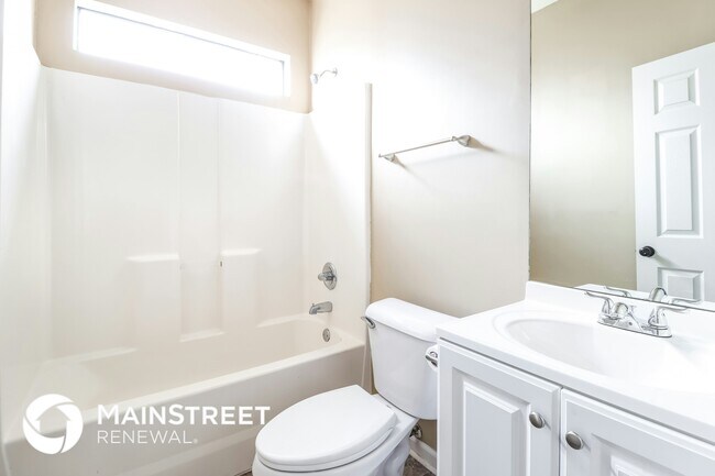 Building Photo - 5490 Mallard Park Blvd