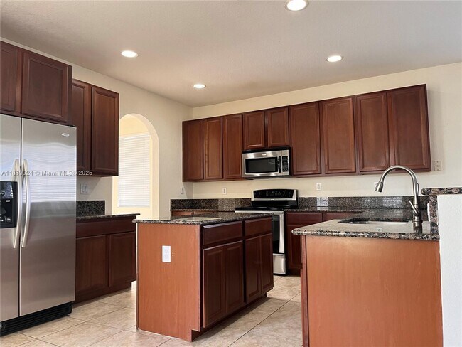 Building Photo - 27379 SW 143rd Ct