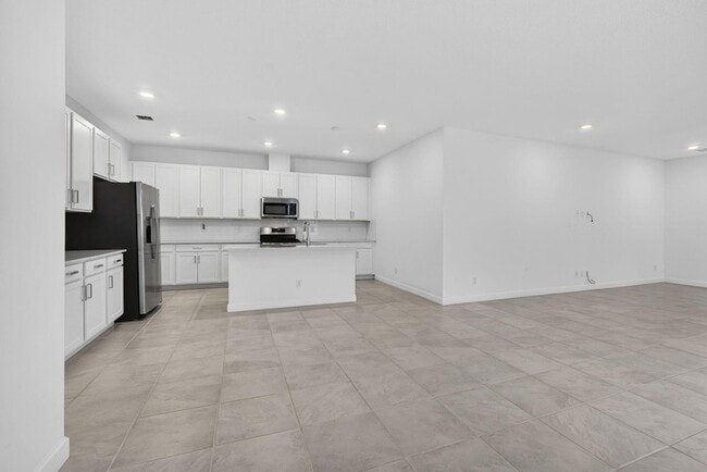 Building Photo - 1305 Haywagon Tr.