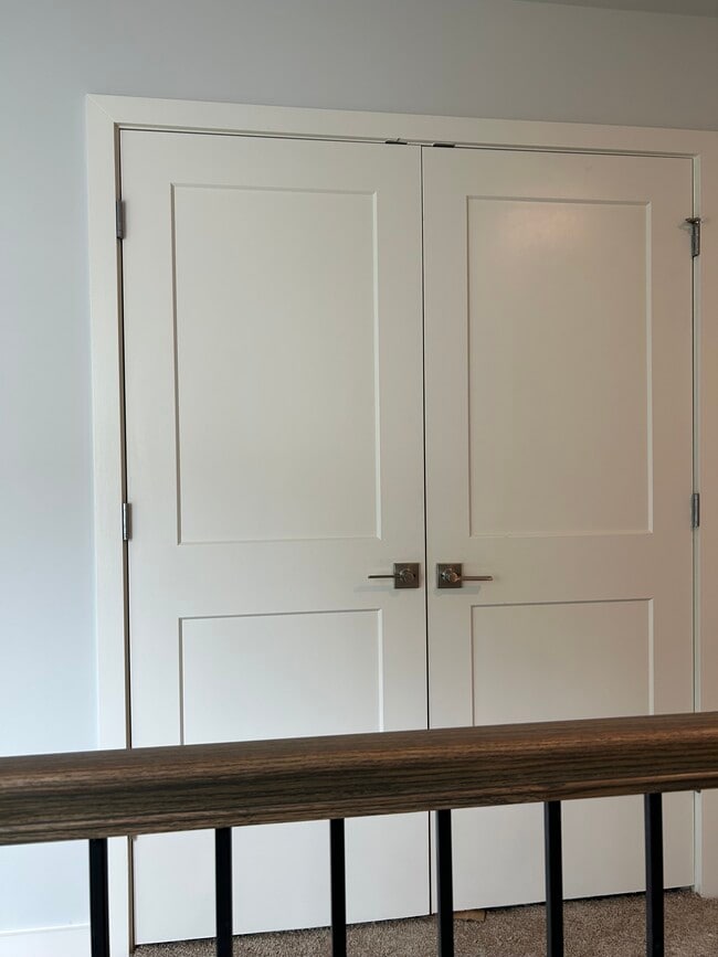 Doors to the laundry area - 226 River Meadow Dr