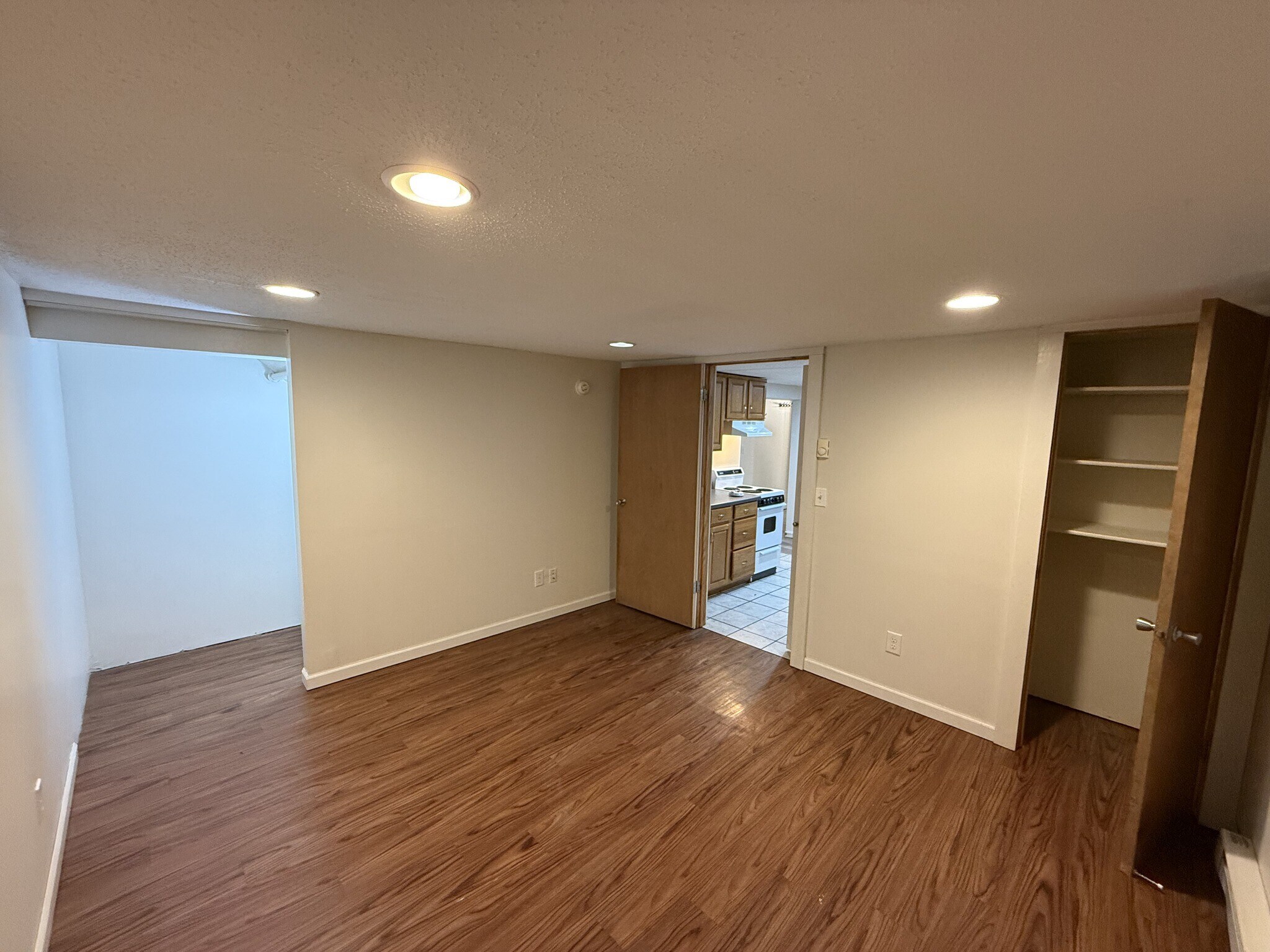 Building Photo - 805 3rd St N