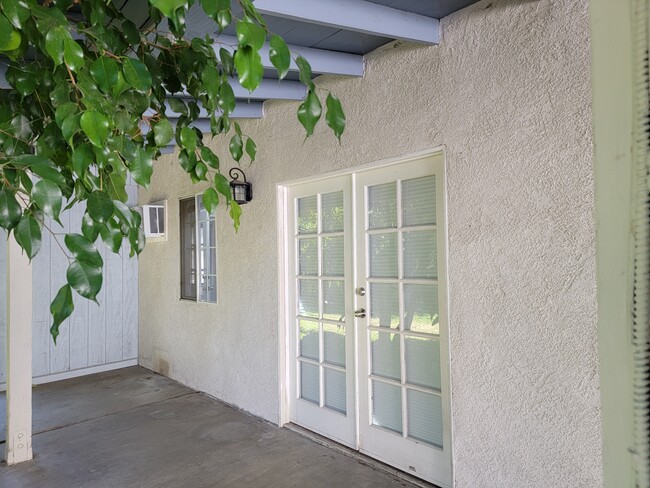 1131 N Kenwood St - 1131 N Kenwood St Burbank CA 91505 | Apartment Finder