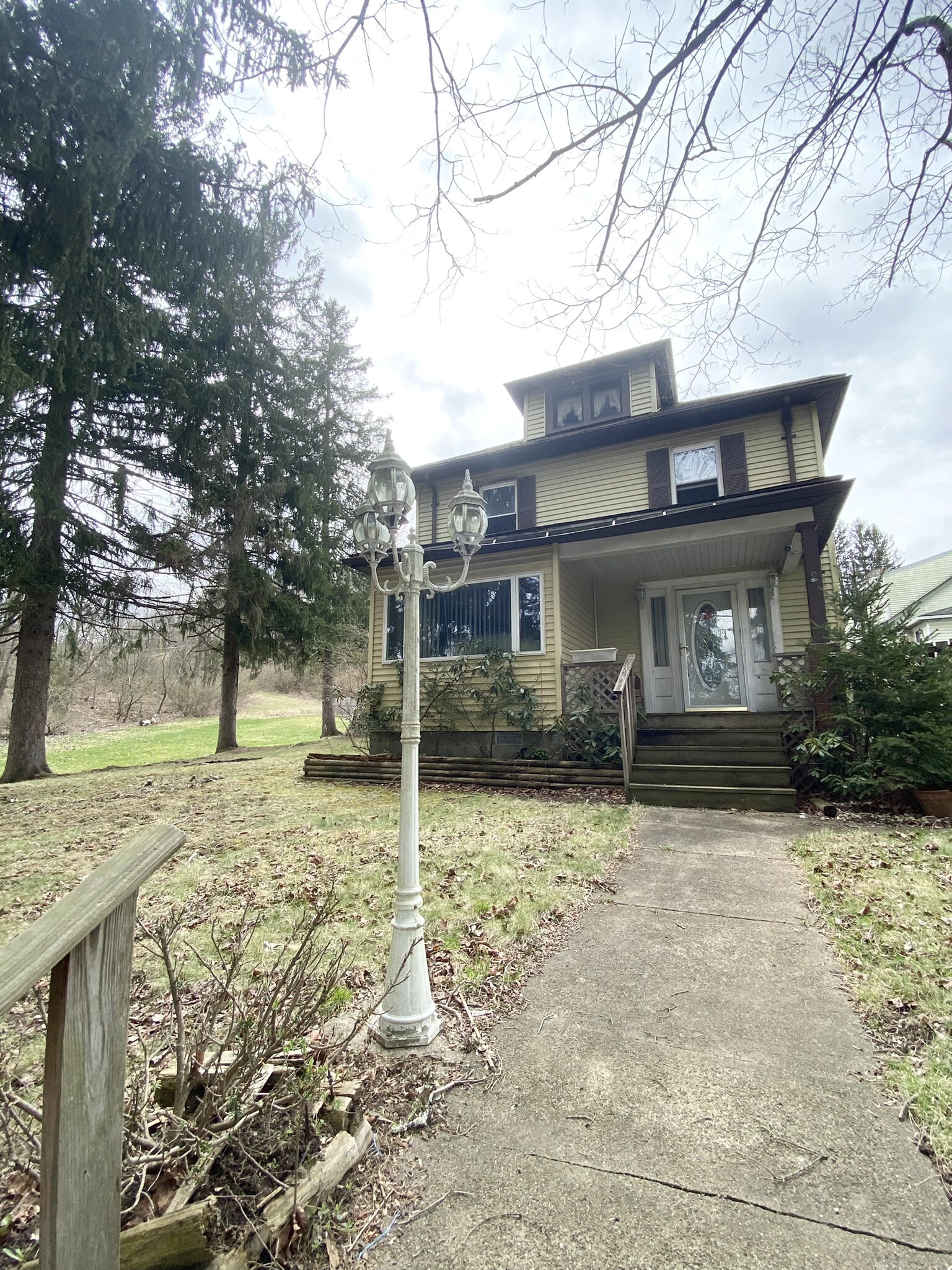 Building Photo - 8111 Bull Creek Rd