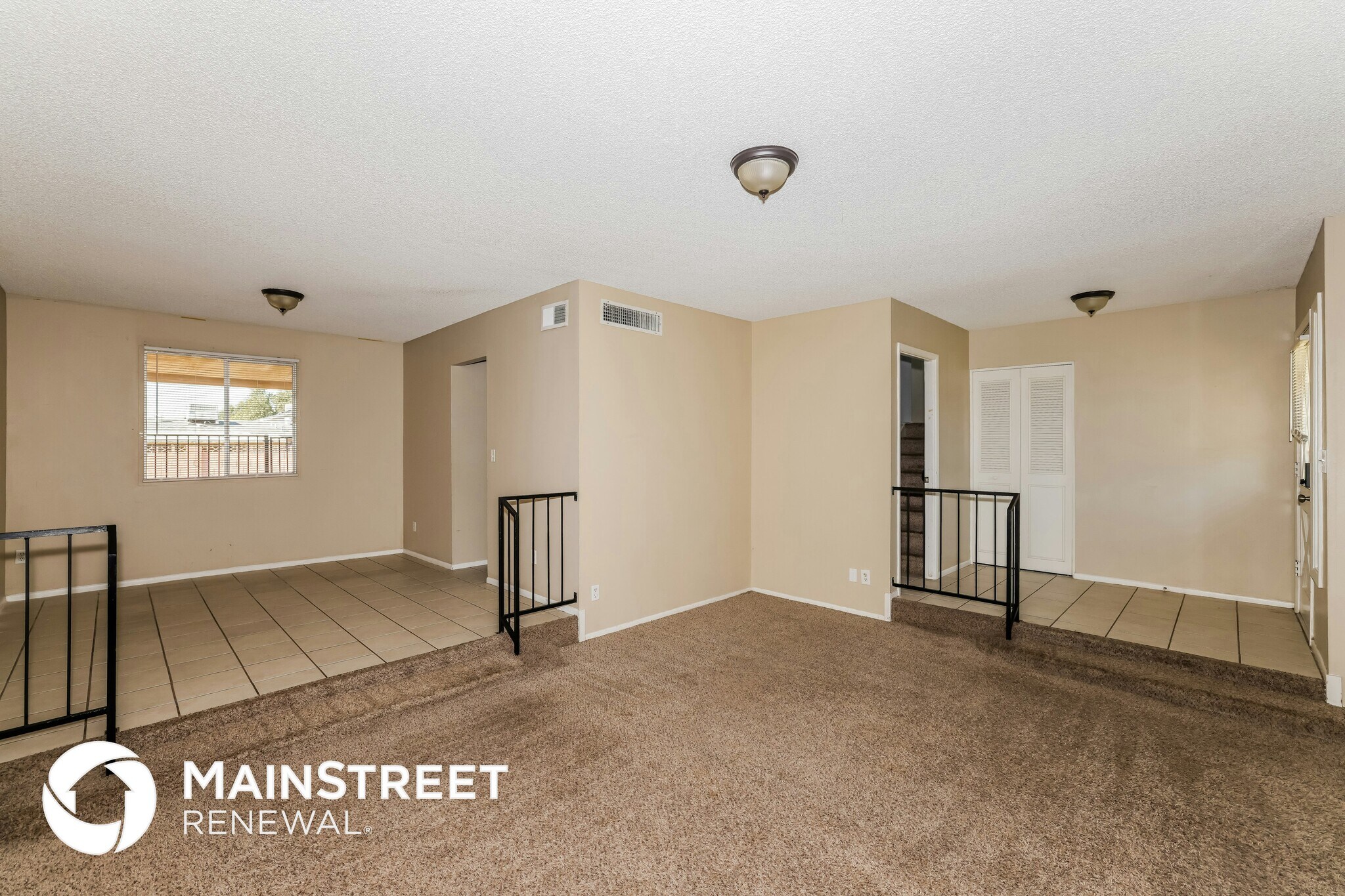 Building Photo - 5732 N 41st Ave