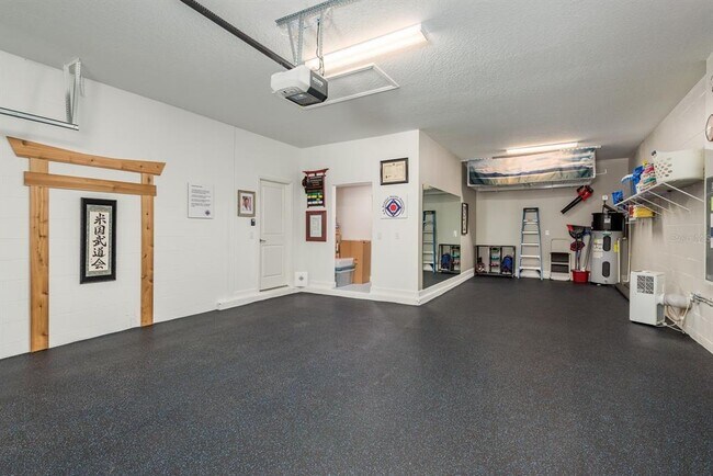 Building Photo - 17026 Shell Bay Dr