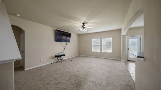 Building Photo - Beautiful 4-bedroom home in the sought-after Lake Conroe Hills community!