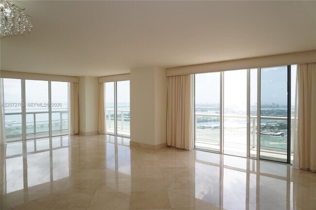 Building Photo - 50 Biscayne Blvd