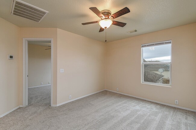 Building Photo - 29704 Sullivan Oaks Dr