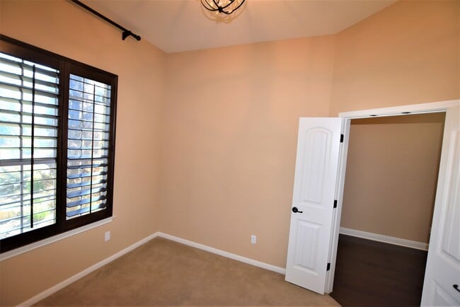 Building Photo - Highly Sought After Rancho Sienna - Former Model Home