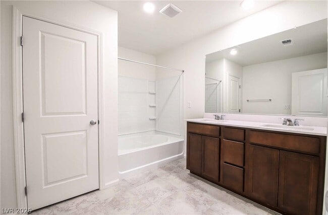 Building Photo - 8177 Calpena Ave