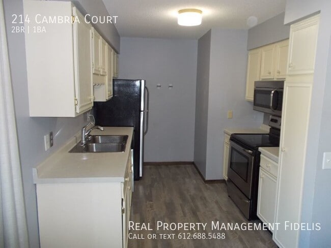 Primary Photo - 2 Bedroom, 1 Bathroom Townhome in Woodbury