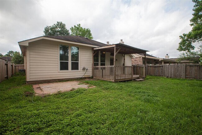 Building Photo - 811 Levi Bend