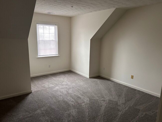 Building Photo - Chester Centre Apartments