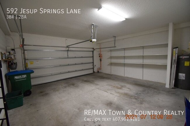 Building Photo - 592 Jesup Springs Ln