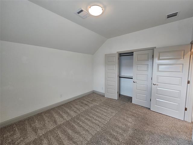 Building Photo - 3216 Southampton Dr