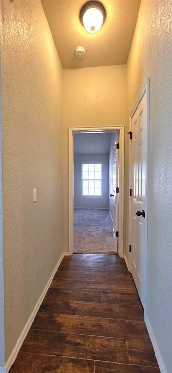 Building Photo - 913 Desert Trail