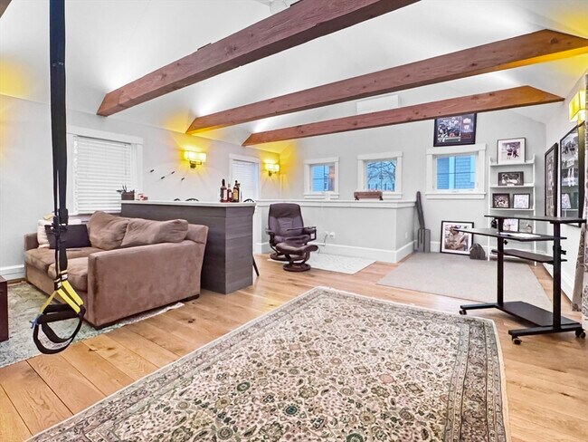 Building Photo - 7 Sanborn Terrace