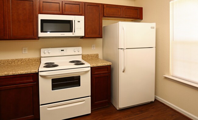 Building Photo - Welcome to Brookwood Landing