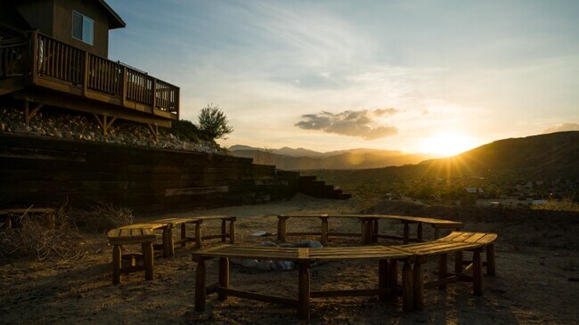 Building Photo - 5031 Tom Mix Rd