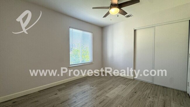 Building Photo - 21030 Zuni Rd