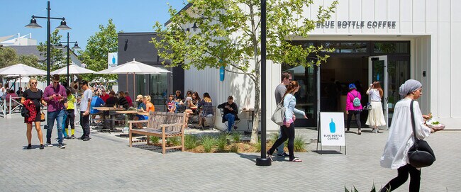 Building Photo - 3887 Pell Pl