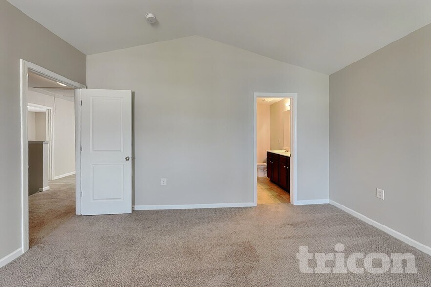 Building Photo - 6931 Savanna Springs Dr