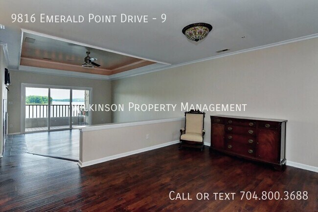 Building Photo - 9816 Emerald Point Dr