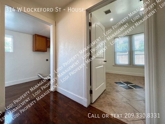 Building Photo - 314 W Lockeford St