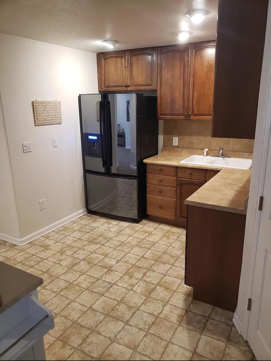 Building Photo - 1475 Live Oak Rd