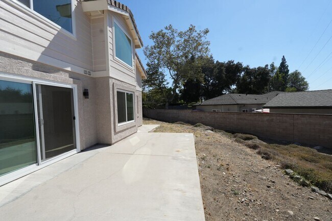 Building Photo - 103 Crystal Springs Rd