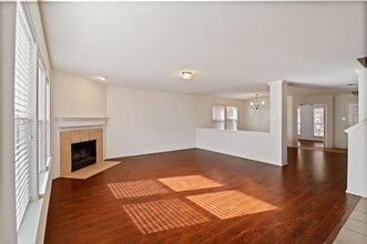 Building Photo - 5713 Calloway Dr