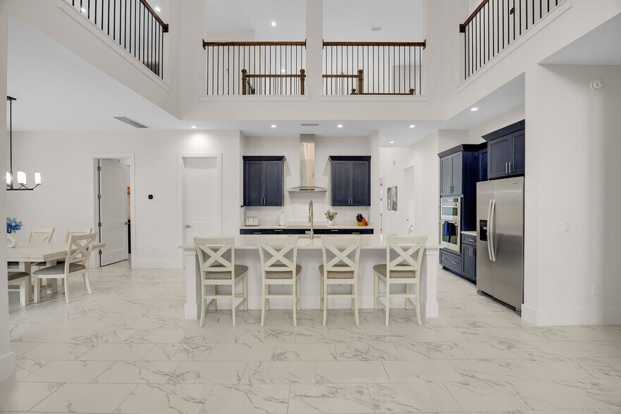 Building Photo - 586 A1A N