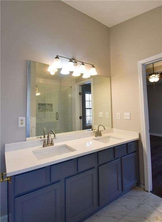 Building Photo - 6105 Back Bay Cir