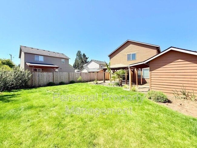 Building Photo - 5322 NE 95th St