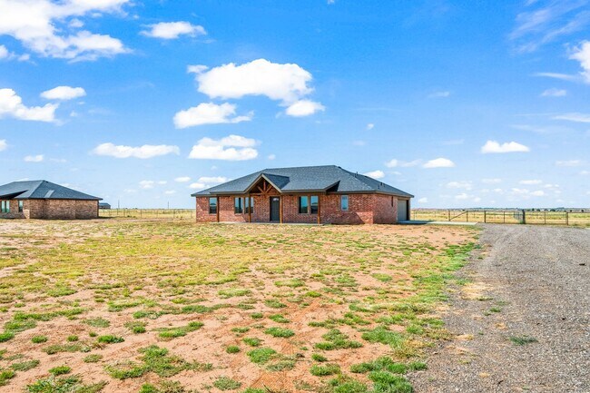 Building Photo - 10623 East C R 7400