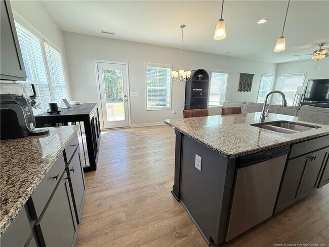 Building Photo - 39 Princelet Pt