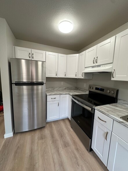 Building Photo - 1350 Balfour dr