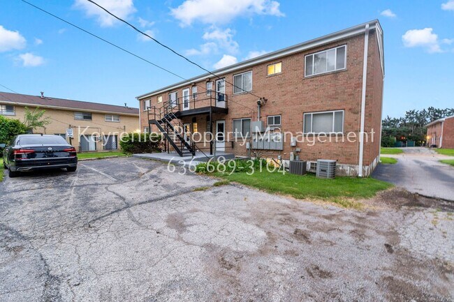 Building Photo - 7405 Olian Dr